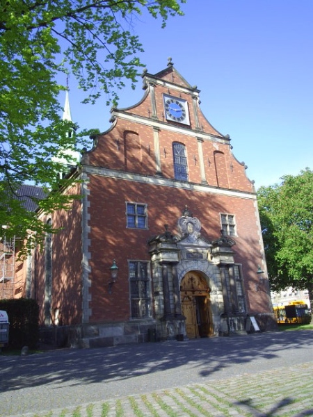 Holmens Kirke, opført 1617-17. Var tidligere Ankersmedje på Orlogsværftet Bremerholm. Orlogsværftet blytted 1 1867 fra Bremerholm ud på Holmen, nordøst for Christianshavn. Foto. o2.o5.2009
